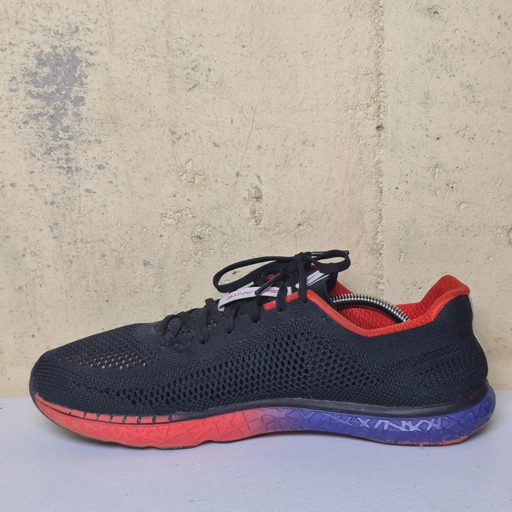 Altra Escalante Racer Mens 11 Black Red Training Running Shoes